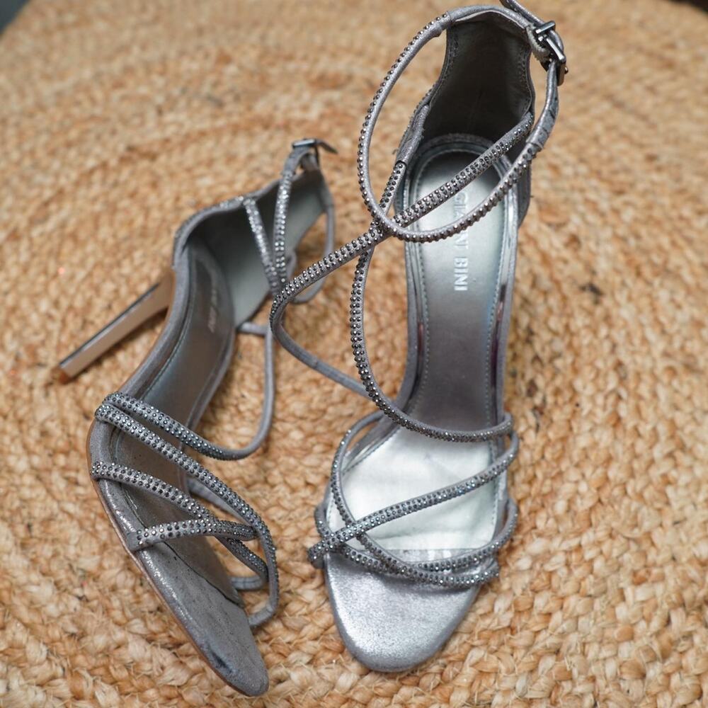 Gianni Bini Silver Rhinestone Heels Size 8